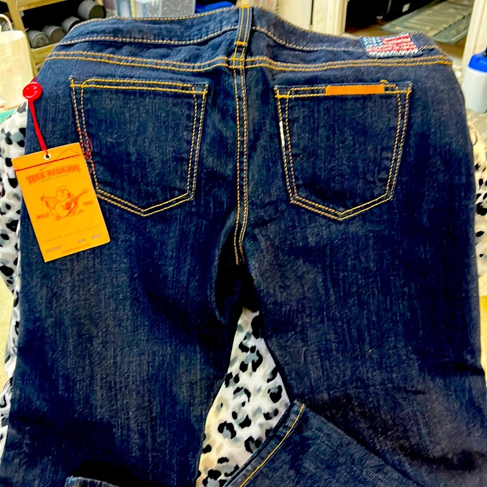 True Religion Jeans Size 32 brand new